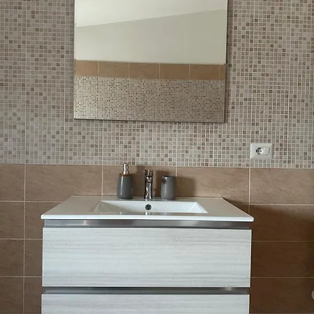 Maison Grem Apartment Ordona